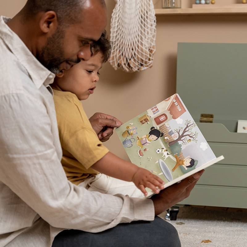 Little Dutch "Mijn kijkboek-De wereld om je heen"